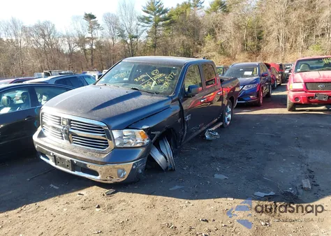 2017 Ram 1500 Big Horn 4X4 5'7 Box z USA, uszkodzony, nr VIN 1C6RR7LT0HS834837